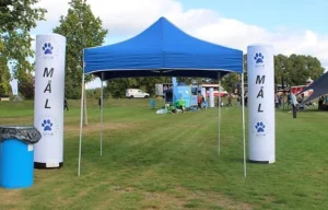 Hyr och branda ljuspelare