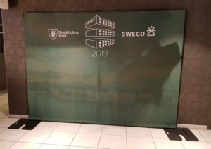 En fotovägg på ett studentevent
