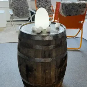 Hyra ekfat som dekor eller ståbord