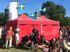 hyra röda partytält till event